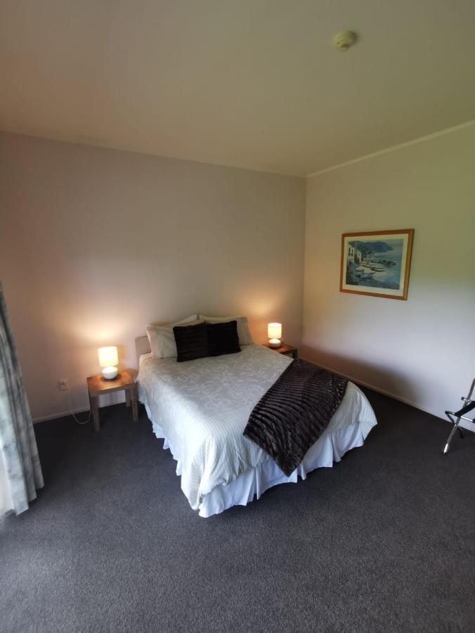 Bed and Breakfast Matakohe House Esterno foto